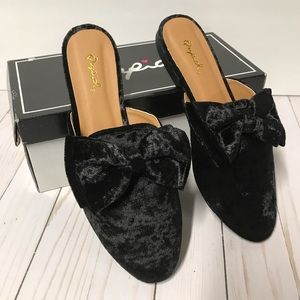 Black velvet slides 7 Black Bow detail flats black shoes brand new